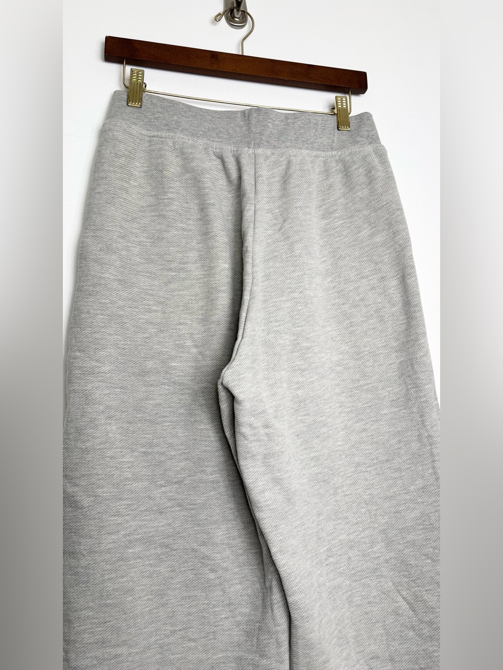 Left On Friday Field Day Sweatpant Heather Grey Size Small High Rise Barrel Leg — image 6 of 8